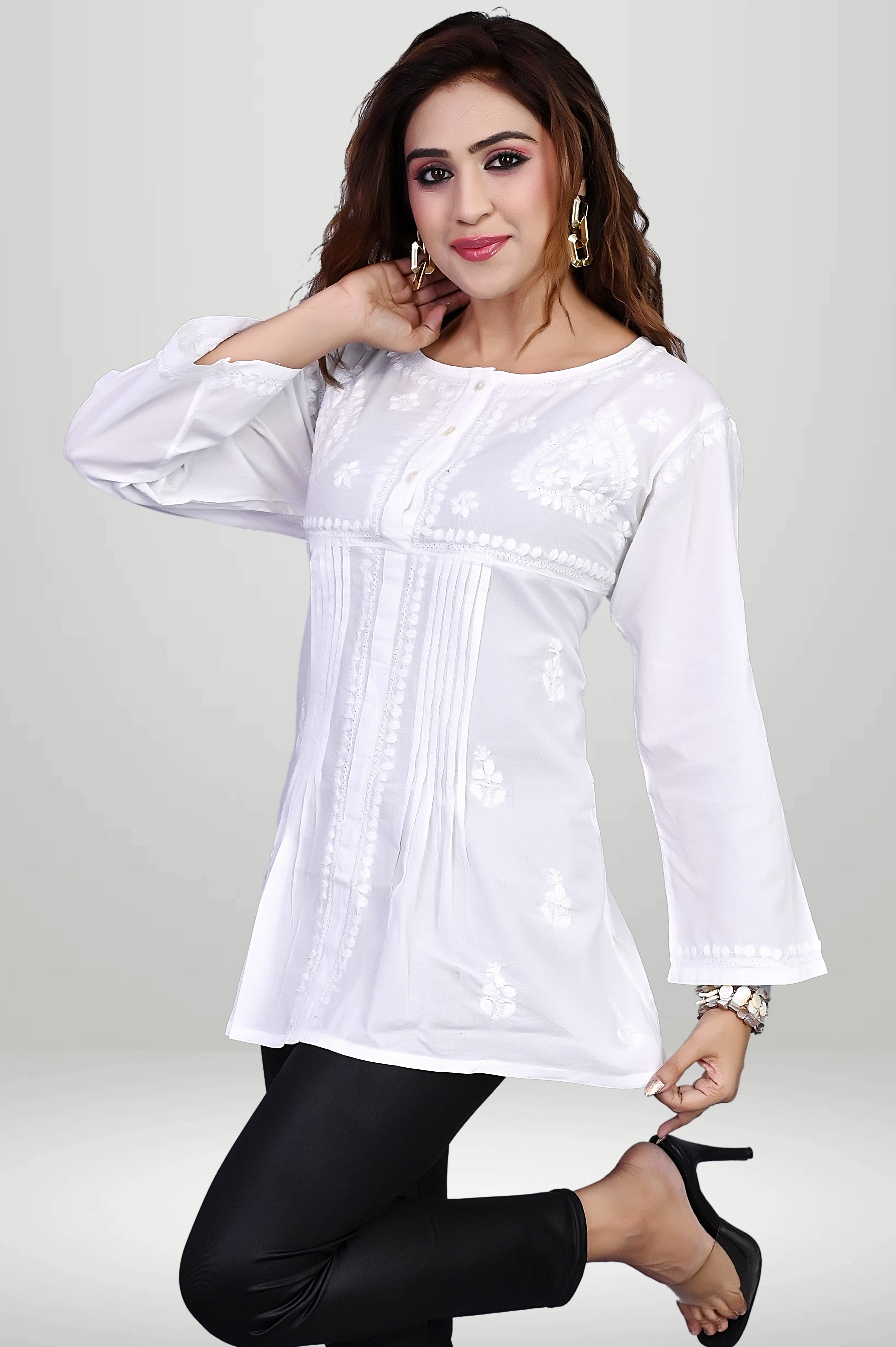 White Handcrafted Pintuck Chikankari Cotton Kurti |virtuore